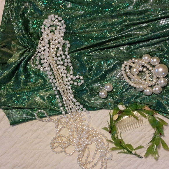 Mermaid Costume - Picture 6 of 6